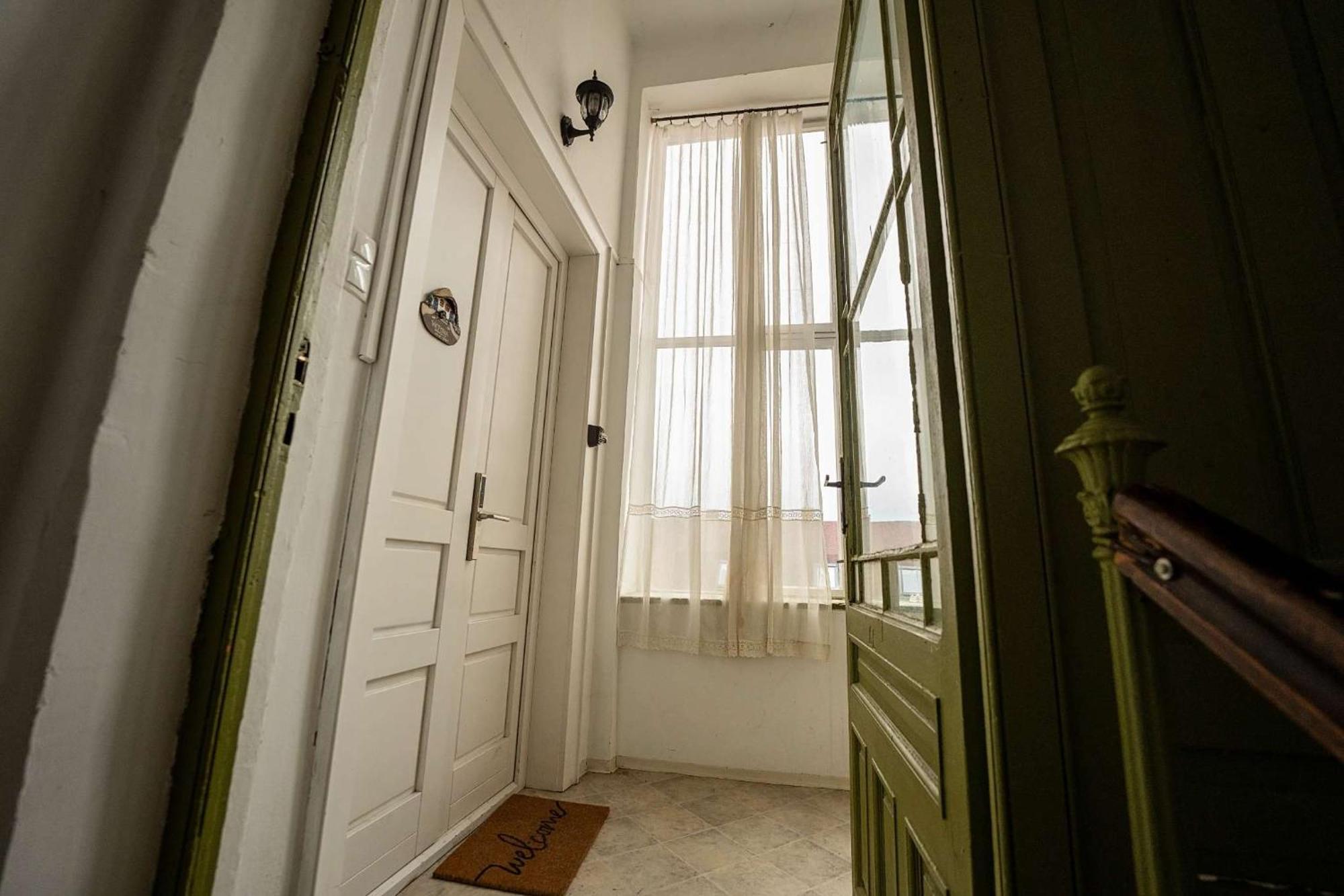 Victoria Apartment 1901 Oradea Buitenkant foto